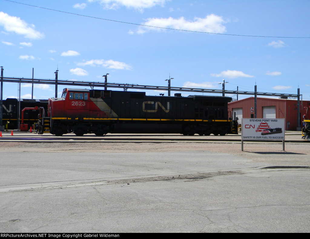 CN 2623 